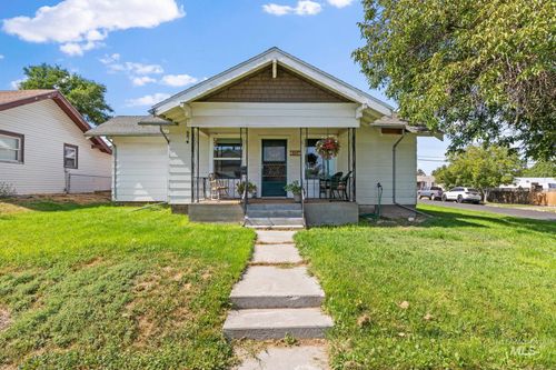 129 12th Ave N, Buhl, ID, 83316-1609 | Card Image