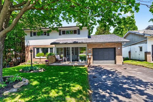 393 Stewart Blvd, Brockville, ON, K6V6C7 | Card Image