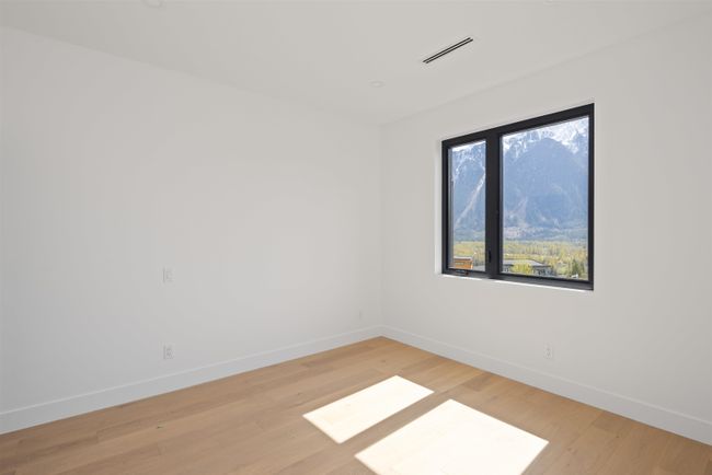 1608 Sisqa Peak Drive, House other with 5 bedrooms, 4 bathrooms and 4 parking in Pemberton BC | Image 20