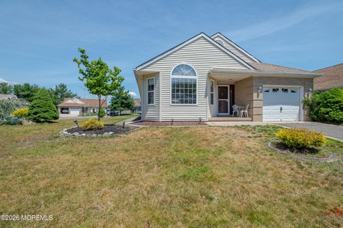 87 Canterbury Ln, Toms River, NJ, 08757-6605 | Card Image