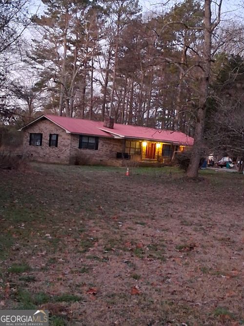 161 Meadowbrook Ln, Summerville, GA, 30747-7204 | Card Image