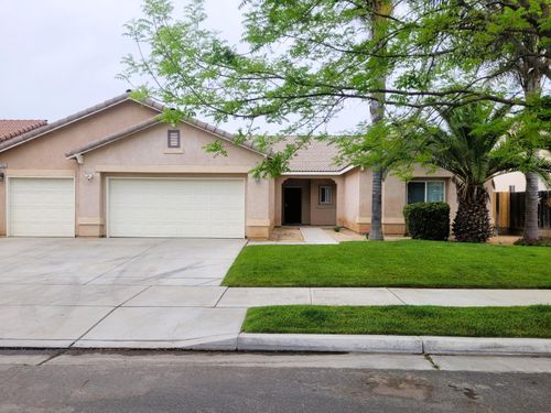 2706 Gloria Ave, Sanger, CA, 93657-8766 | Card Image
