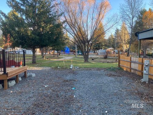 19 E Street, Cascade, ID, 83611 | Card Image