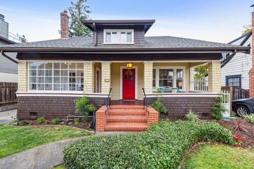 712 Crossway Rd, Burlingame, CA, 94010-3705 | Card Image