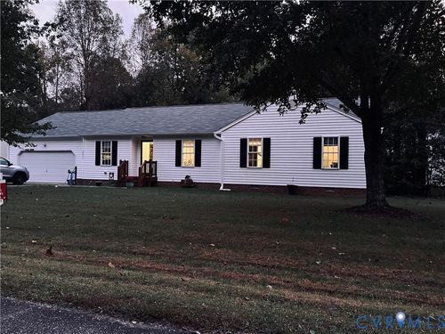 18311 Barham Woods Dr, Barhamsville, VA, 23011-2052 | Card Image
