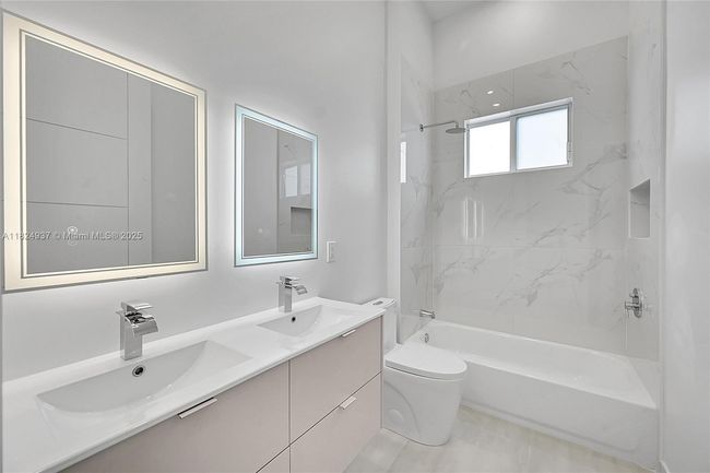 1 - 2931 Sw 12 Th Ave, Home with 3 bedrooms, 2 bathrooms and null parking in Fort Lauderdale FL | Image 23