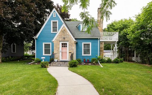 122 N Chester Street, Sparta, WI, 54656 | Card Image