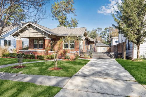 1624 Branard St, Houston, TX, 77006-4702 | Card Image