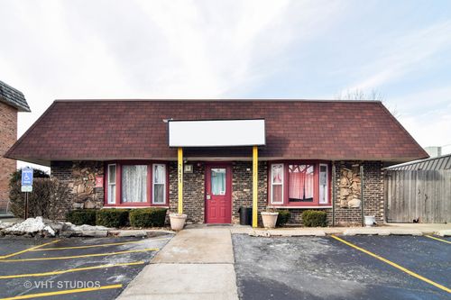 7421 Astor Ave, Hanover Park, IL, 60133-3138 | Card Image