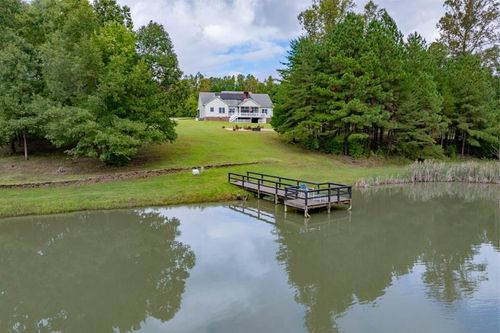 3548 Nutbush Rd, Victoria, VA, 23974-3036 | Card Image