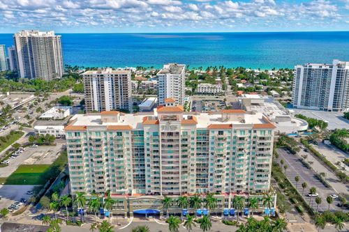 1017-3020 Ne 32nd Ave, Fort Lauderdale, FL, 33308-7221 | Card Image