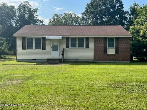 313 Nelson Dr, Goldsboro, NC, 27534-1836 | Card Image