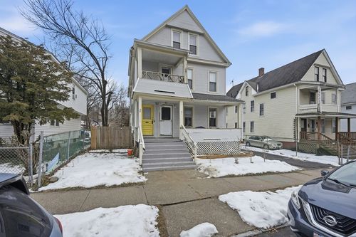 31-29 Knox St, Springfield, MA, 01105-1944 | Card Image