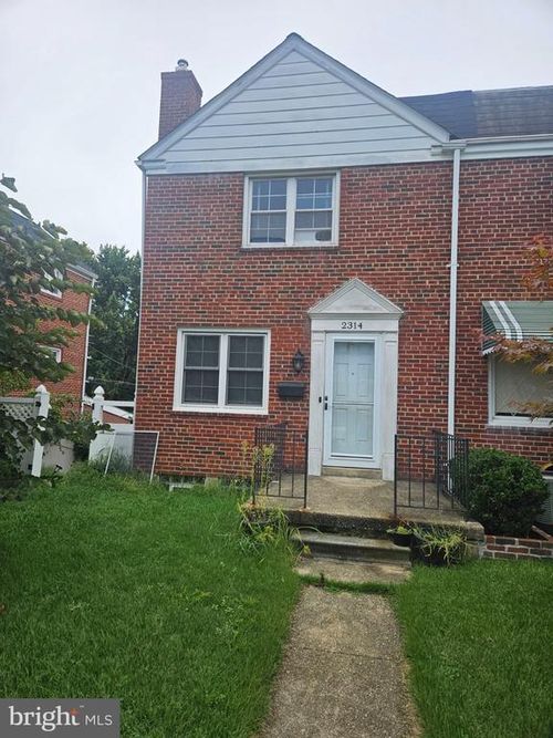 2314 Searles Rd, DUNDALK, MD, 21222-3217 | Card Image