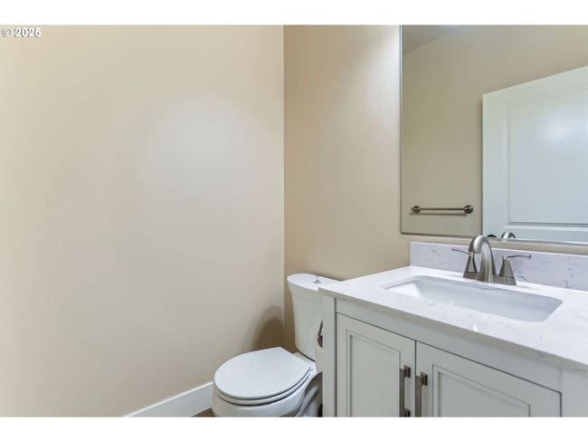 Bathroom-Half Bath | Image 15