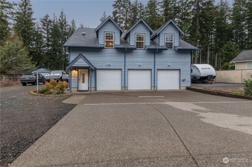 421 E Penzance, Shelton, WA, 98584 | Card Image