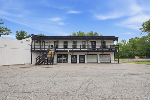 apartment-3-780 N Van Dyke Road, Almont Village, MI, 48003 | Card Image