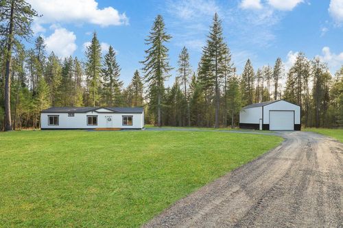 3833 Meadowlark Way, Loon Lake, WA, 99148-5132 | Card Image