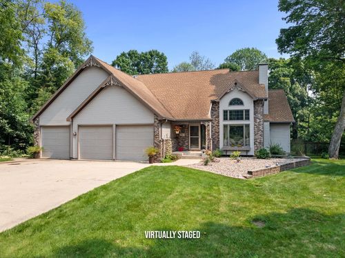 261 Riverwood Dr, Mishicot, WI, 54228-9694 | Card Image