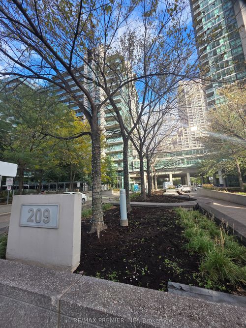 475-209 Fort York Blvd, Toronto, ON, M5V4A1 | Card Image