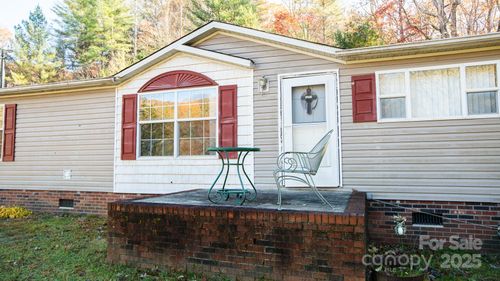 4150 Bristol Pl, Collettsville, NC, 28611-9060 | Card Image