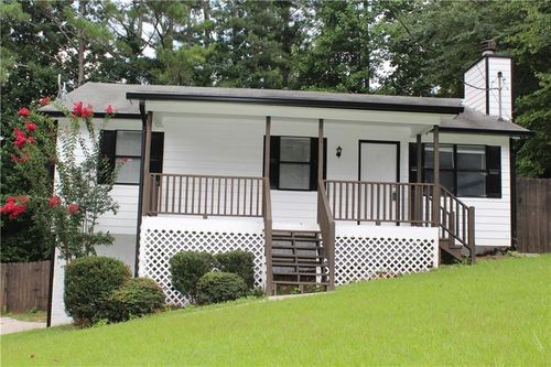 2571 Hamill Dr, Buford, GA, 30519-3905 | Card Image