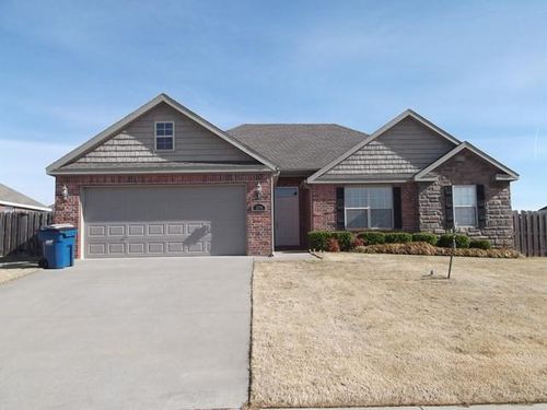 2300 Sw Montana Ave, Bentonville, AR, 72713-9259 | Card Image