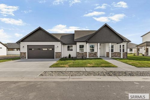 396 Camas St, Sugar City, ID, 83448-5122 | Card Image