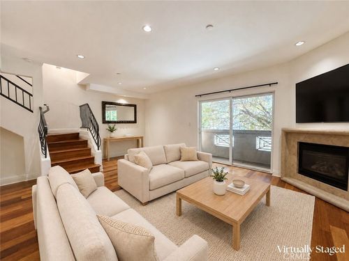 103-5401 Morella Ave, Valley Village, CA, 91607-2285 | Card Image