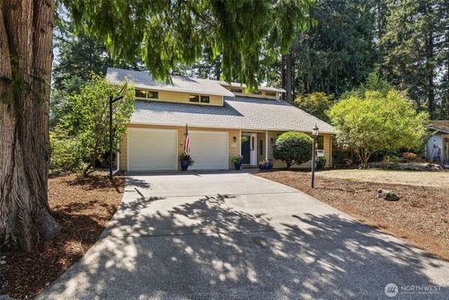 6615 Sierra Ct Se, Lacey, WA, 98503-2928 | Card Image