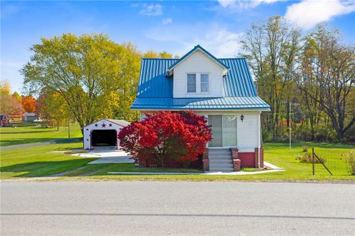 723 Maple Springs Rd, Hollsopple, PA, 15935-7407 | Card Image