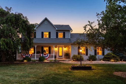 39 Cranberry Dr, Stuarts Draft, VA, 24477-3044 | Card Image