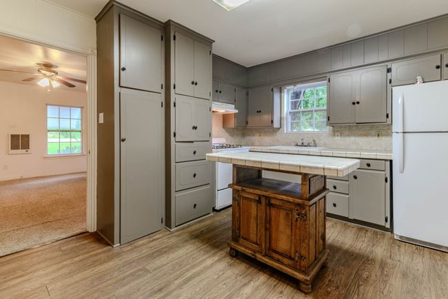 409 S College Dr, House other with 2 bedrooms, 2 bathrooms and null parking in Keene TX | Image 7