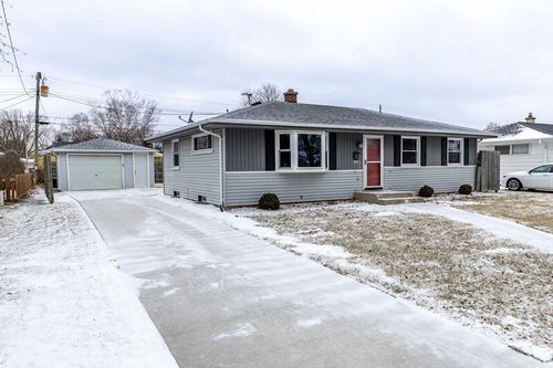 3232 S 10th Street, SHEBOYGAN, WI, 53081 | Card Image