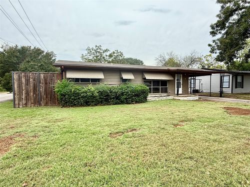 801 Mulkey Ln, Denton, TX, 76209-4751 | Card Image