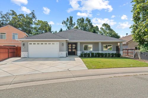 502 Robin Court, Ione, CA, 95640 | Card Image