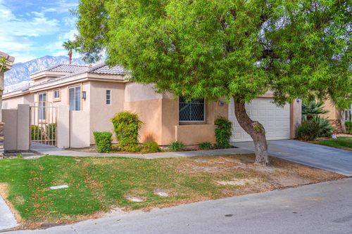 29581 W Laguna Dr, Cathedral City, CA, 92234-7491 | Card Image