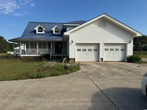 3293 Schoolhouse Dr, Hemingway, SC, 29554-4279 | Card Image