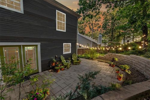 3227 N Kings Cross, Fayetteville, AR, 72703-4527 | Card Image