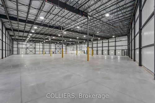 400 Carlingview Dr, Etobicoke, ON, M9W5X9 | Card Image