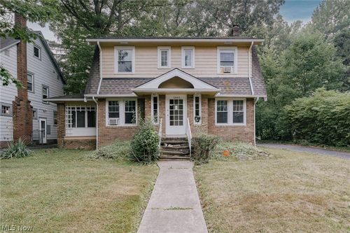 1660 Maple Rd, Cleveland Heights, OH, 44121-1732 | Card Image