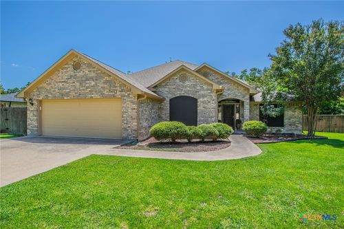 4701 Arrowhead Dr, Temple, TX, 76502-1450 | Card Image