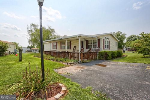 118 Honey Locust Cir, DOVER, PA, 17315-3082 | Card Image