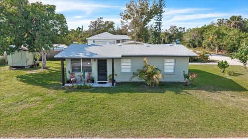 1437 Coral Ridge Dr, Punta Gorda, FL, 33950-7217 | Card Image