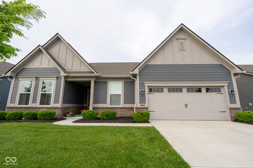 9741 Haughton Ln, Mccordsville, IN, 46055-5569 | Card Image