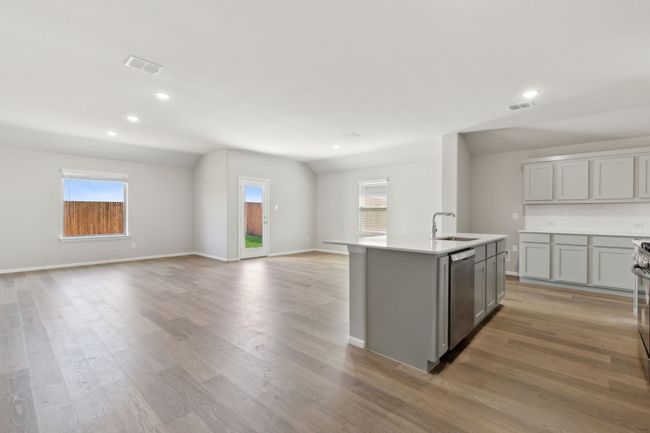 6508 Colt Ranch Rd, House other with 3 bedrooms, 2 bathrooms and null parking in Crowley TX | Image 10