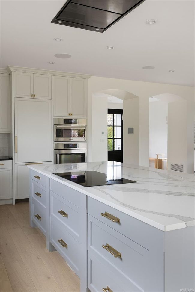 609 Oliver St, House other with 4 bedrooms, 4 bathrooms and 6 parking in Oak Bay BC | Image 19