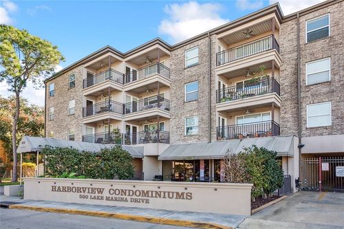 207-500 Lake Marina Ave, New Orleans, LA, 70124-1604 | Card Image