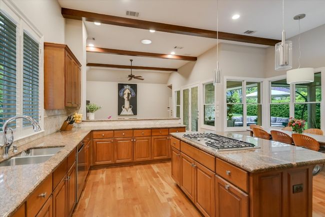 9001 Thickwoods, House other with 4 bedrooms, 5 bathrooms and 2 parking in Austin TX | Image 14