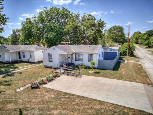 301 S Osage Ave, Dewey, OK, 74029-2741 | Card Image